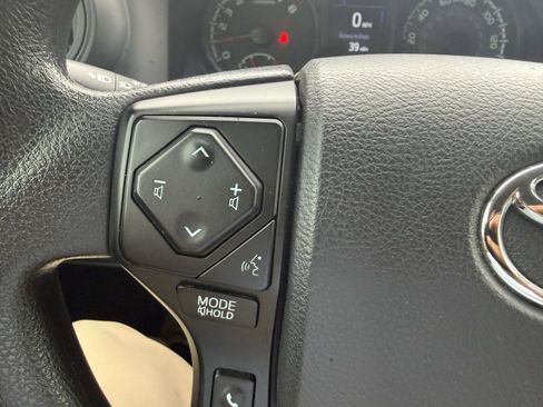 Used 2023 Toyota Tacoma SR AWD/4WD image 14