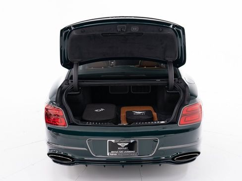 Used 2025 Bentley Flying Spur Plug-In Hybrid AWD/4WD image 47