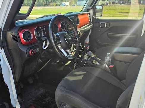 Used 2018 Jeep Wrangler Unlimited Rubicon image 7