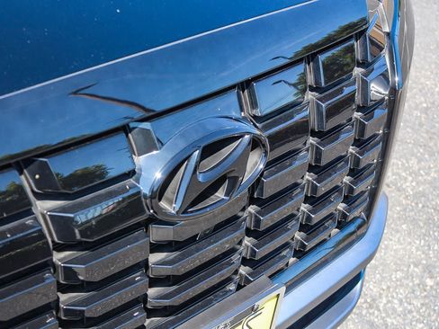 Used 2023 Hyundai Palisade Limited FWD image 14