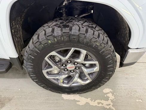 New 2026 GMC Sierra 1500 SLT w/ SLT Premium Plus Package image 4