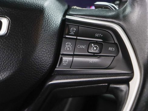 Used 2022 Jeep Grand Cherokee Altitude image 14