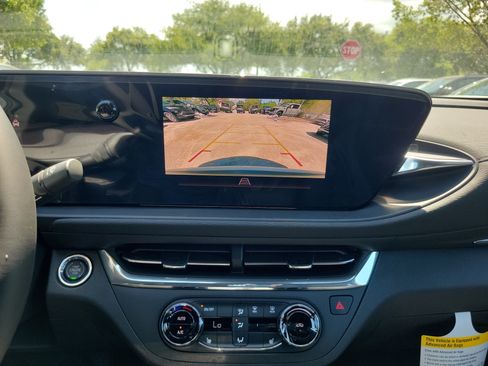 New 2026 Buick Envista Sport Touring w/ Convenience I Package FWD image 11