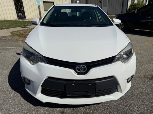 Used 2014 Toyota Corolla image 8