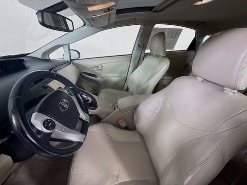 Used 2011 Toyota Prius Five image 21