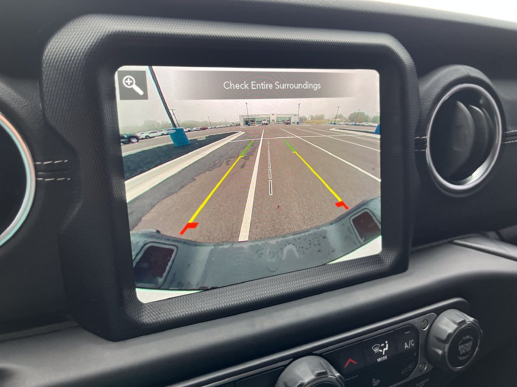 Used 2020 Jeep Gladiator Overland AWD/4WD image 21