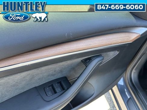 Used 2023 Tesla Model 3 Performance image 17