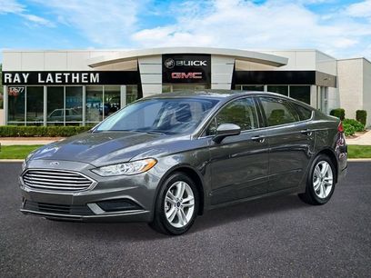 Used 2018 Ford Fusion SE w/ Fusion SE Technology Package