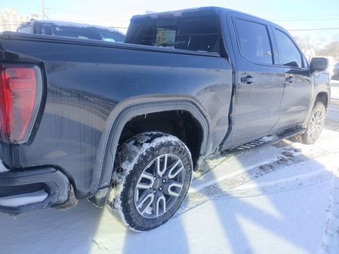 Used 2024 GMC Sierra 1500 AT4 w/ Technology Package image 4