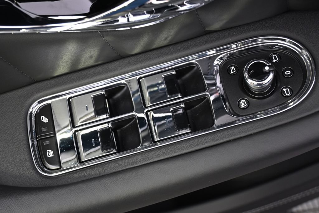 Used 2024 Bentley Continental GT AWD/4WD image 28