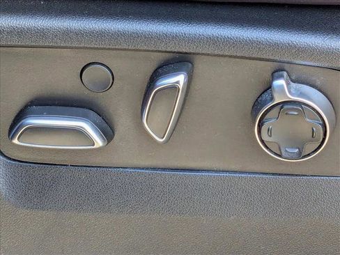 Used 2021 Cadillac Escalade ESV Sport Platinum image 8