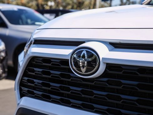 Used 2024 Toyota RAV4 XLE image 3