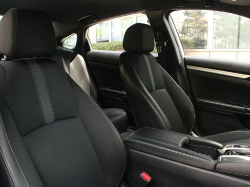 Used 2021 Honda Civic Sport image 26