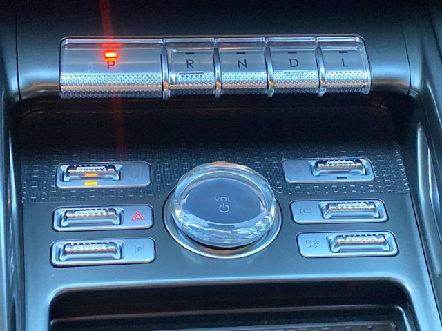 Certified 2025 Lincoln Nautilus Reserve w/ Jet Appearance Package AWD/4WD image 29