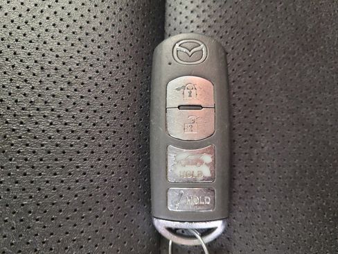 Used 2016 MAZDA MAZDA6 Touring image 32