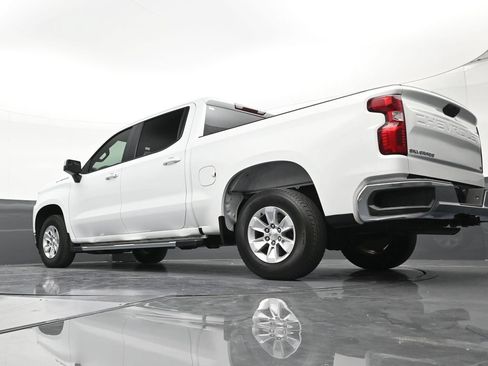 Used 2021 Chevrolet Silverado 1500 LT RWD image 22