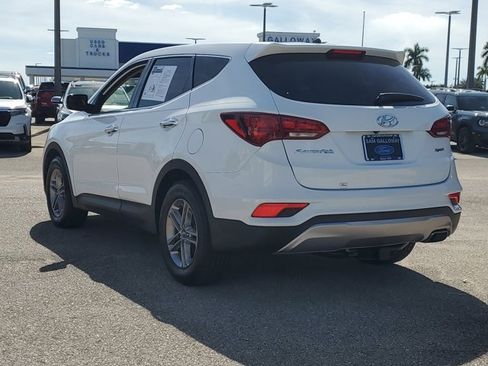 Used 2018 Hyundai Santa Fe Sport image 4