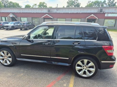 Used 2010 Mercedes-Benz GLK 350 4MATIC image 5