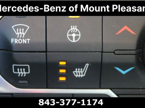 Used 2018 Jeep Wrangler Unlimited Sahara image 38