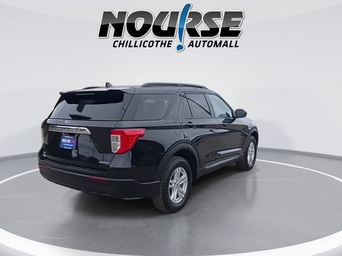 Used 2023 Ford Explorer XLT image 8