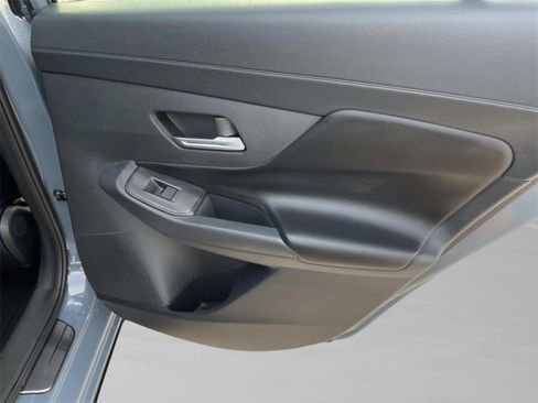 New 2026 Nissan Sentra SR image 17