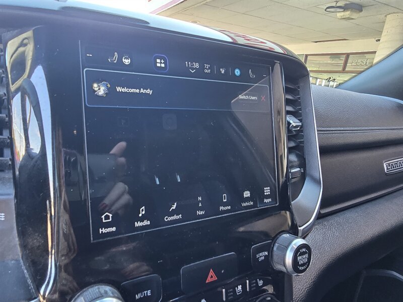 Used 2022 RAM 2500 Laramie w/ Night Edition AWD/4WD image 29