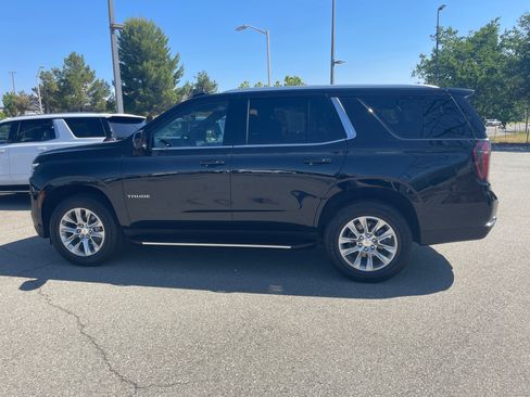Used 2025 Chevrolet Tahoe LT AWD/4WD image 8