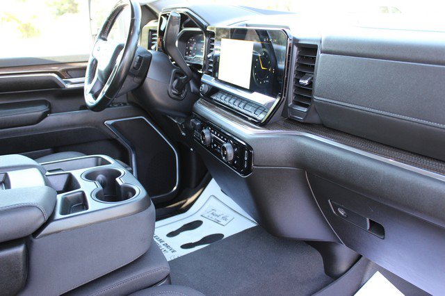 Used 2024 Chevrolet Silverado 2500 LT w/ Convenience Package AWD/4WD image 19