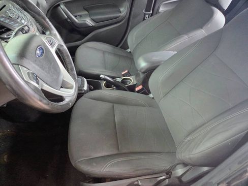 Used 2015 Ford Fiesta SE FWD image 9
