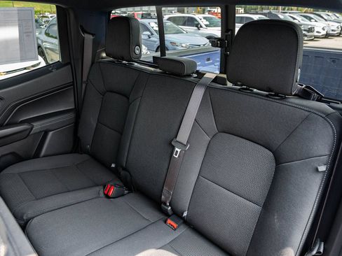 Used 2026 GMC Canyon Elevation RWD image 18