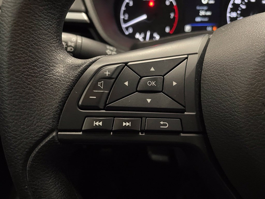Certified 2025 Nissan Altima 2.5 S FWD image 12
