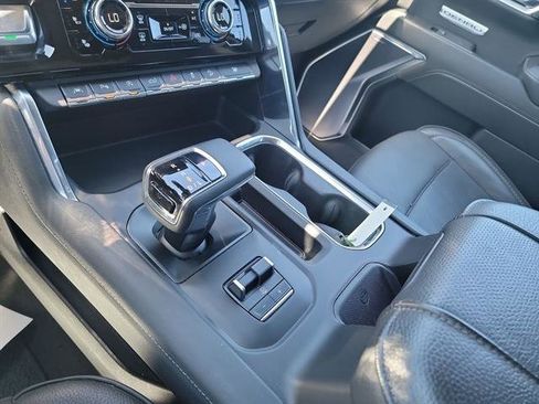 Used 2023 GMC Sierra 1500 Denali w/ Technology Package AWD/4WD image 20