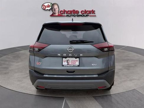 Certified 2023 Nissan Rogue SV FWD image 6