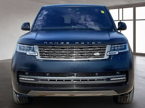 Used 2023 Land Rover Range Rover SE AWD/4WD image 3