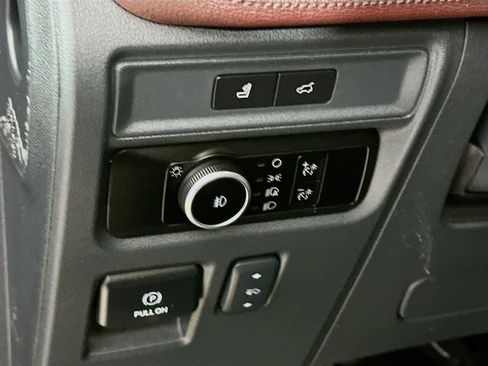 Certified 2024 Ford Expedition Max Limited image 27