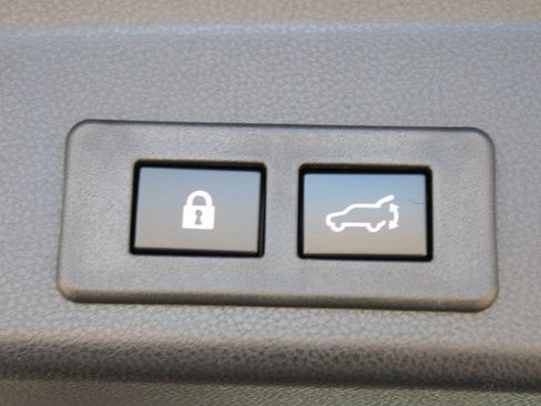 Used 2025 Subaru Ascent Limited w/ Popular Package #2 image 31