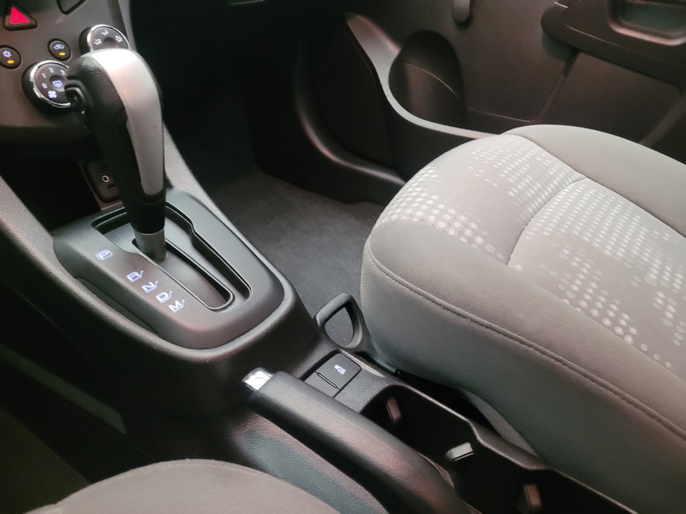 Used 2020 Chevrolet Sonic LT FWD image 26