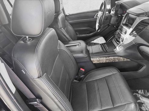 Used 2015 GMC Yukon Denali w/ Open Road Package AWD/4WD image 23