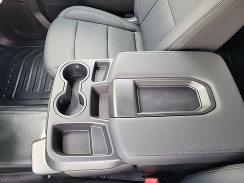 New 2025 GMC Sierra 3500 Pro image 19