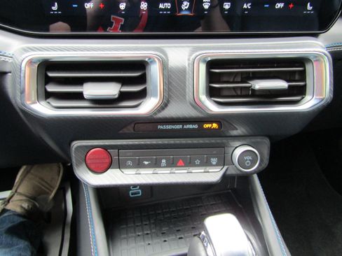 Used 2024 Ford Mustang GT Premium RWD image 22