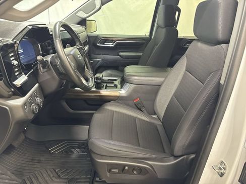 Certified 2024 Chevrolet Silverado 1500 LT Trail Boss w/ Convenience Package II AWD/4WD image 10