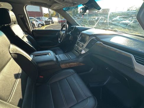 Used 2016 GMC Yukon Denali w/ Open Road Package image 28