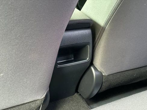 Certified 2022 Toyota Corolla LE image 14