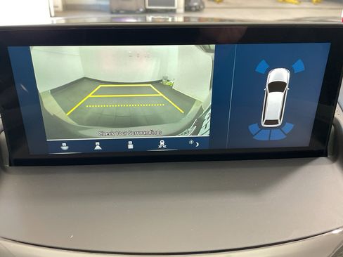 Used 2025 Acura RDX SH-AWD w/ Technology Package image 23