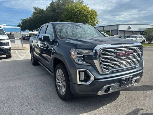 Used 2020 GMC Sierra 1500 Denali w/ Denali Ultimate Package AWD/4WD image 3
