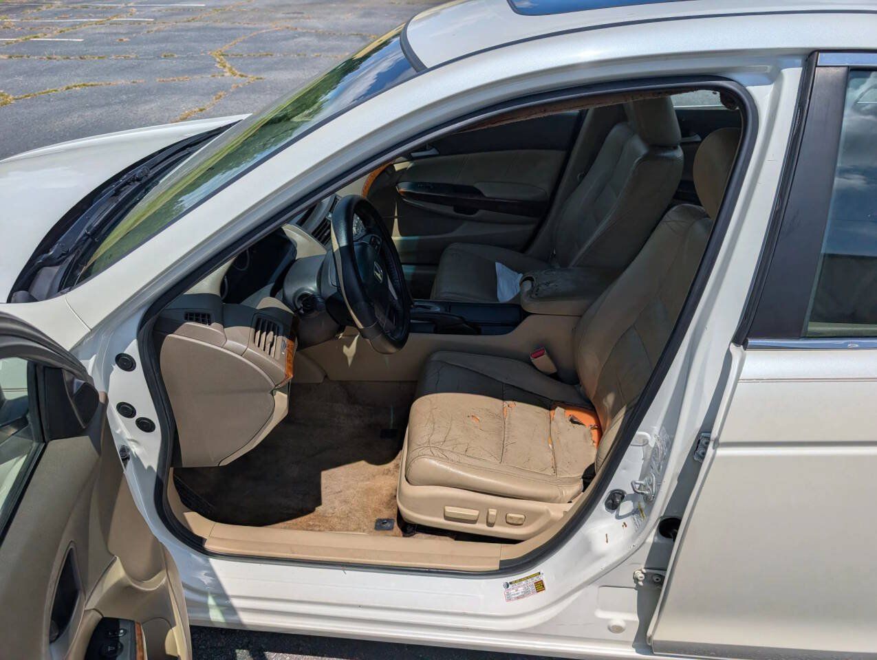 Used 2010 Honda Accord EX-L image 30