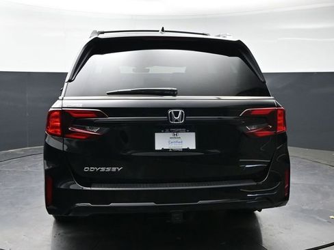 Used 2026 Honda Odyssey EX-L image 6
