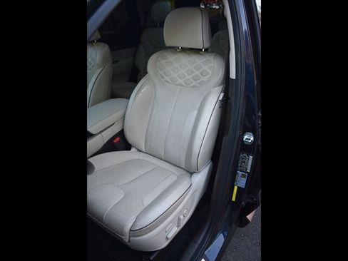 Used 2020 Hyundai Palisade Limited AWD/4WD image 17