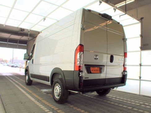 Used 2026 RAM ProMaster 1500 w/ Safety Group FWD image 3