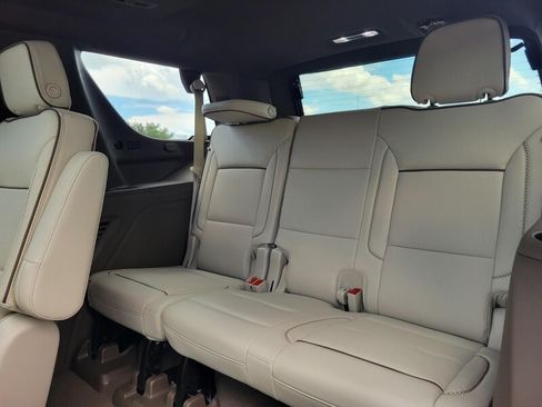 New 2026 GMC Yukon Denali w/ Denali Reserve Package RWD image 29